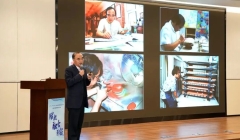 2025“海派紫砂艺术非遗技艺展示” 暨“数字化赋能传统工艺图片展”在沪启幕