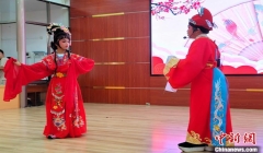 海南琼海：琼剧演员“胚子”在乡镇小学孵化